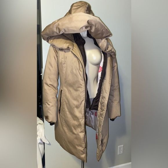 SOIA Y KYO
Parka Camelia - Picture 2 of 16